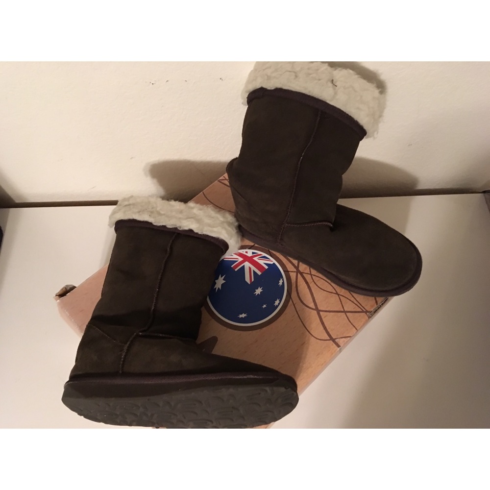 EMU Bronte Hi suede boot